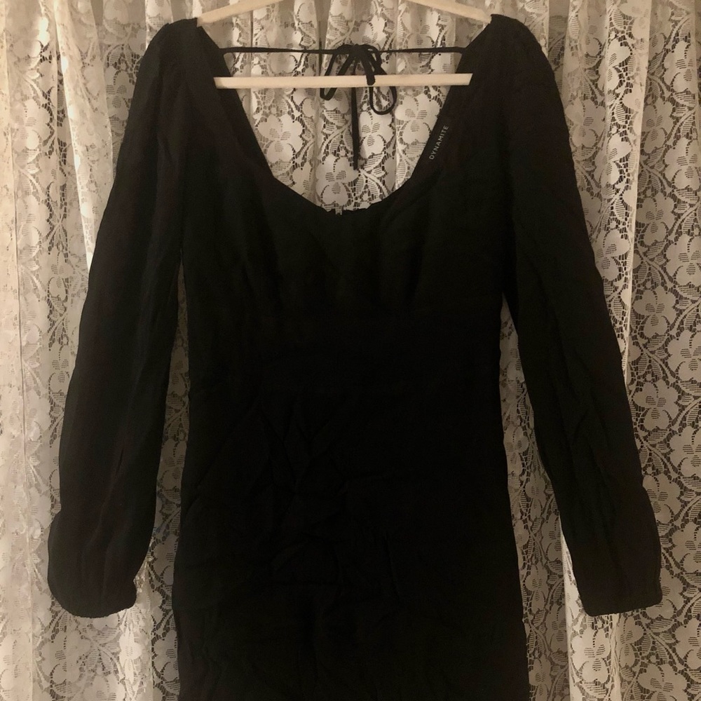long sleeve black mini dress with ruffle hem🖤